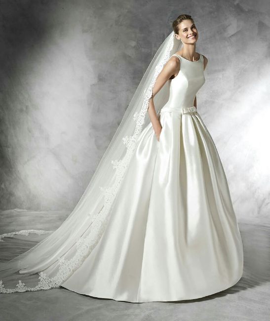 Robe : celle que vous rêviez et celle que vous avez choisie. - 1