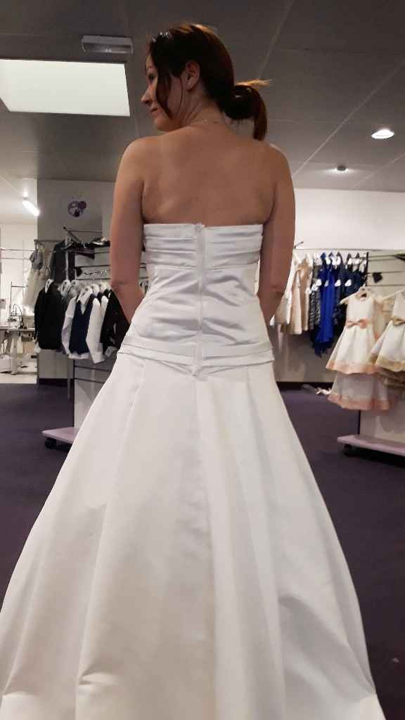 Retouches et grain de couleur.... - 1