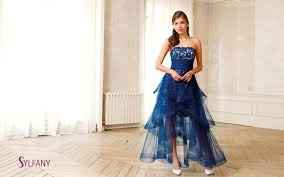 Et pourquoi pas une robe de couleur foncée ? - 1