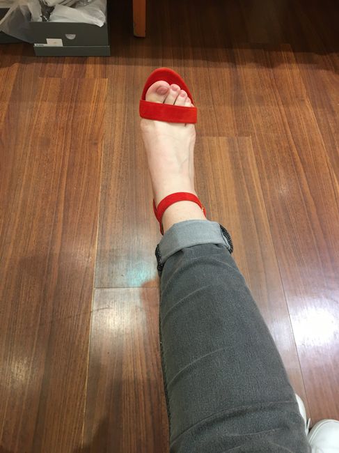 Mes chaussures, son costume - 2
