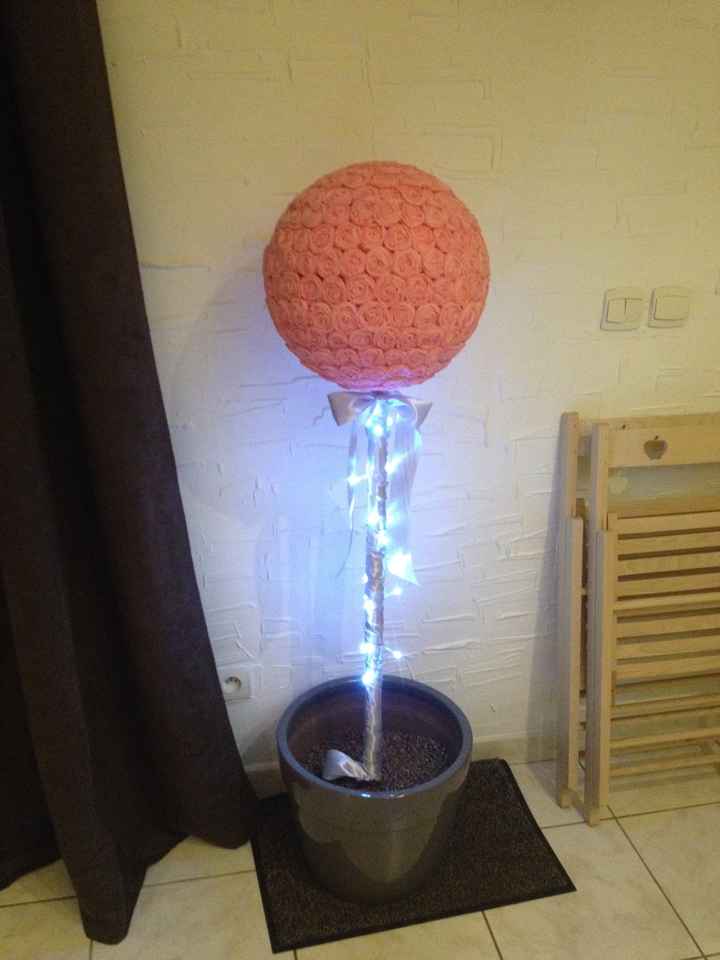 arbre en fleurs de papier crépon