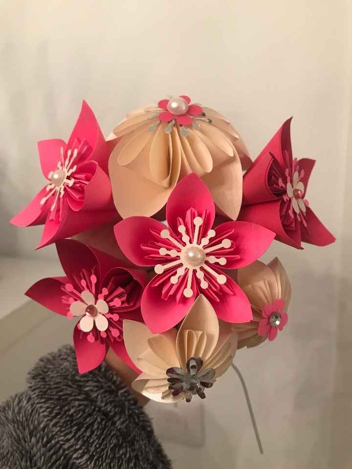 Bouquet origami