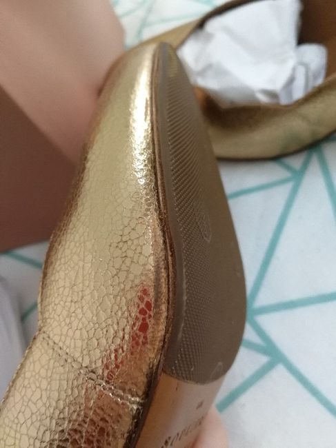 Suite et fin "mon cordonnier à abîmé mes chaussures de mariage" 1