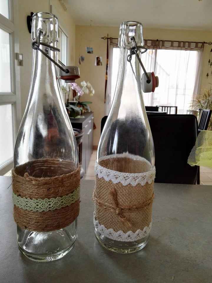 Bouteilles de limonade soliflore