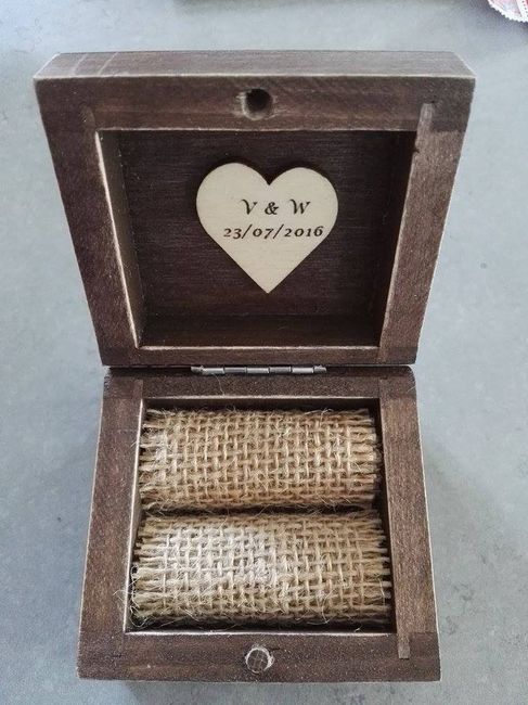 la voilà avec nos initiales §§§