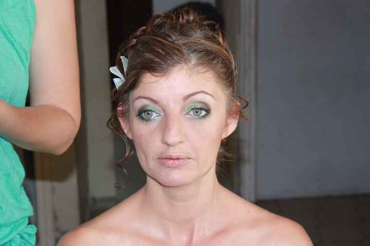 essaie maquillage coiffure