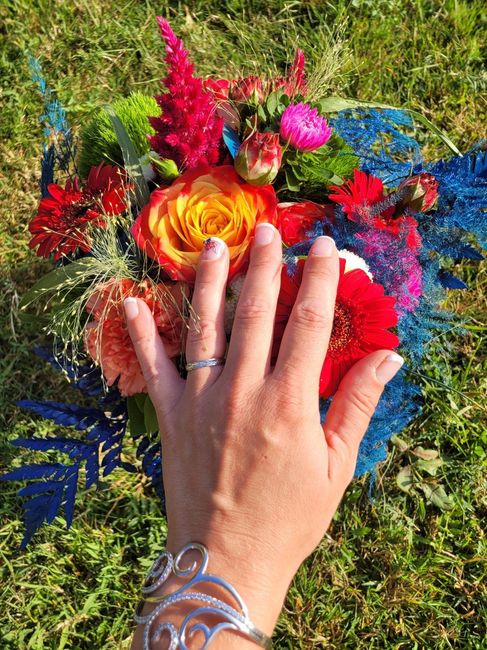 👈 ou 👉 : bouquet de la mariée - 1