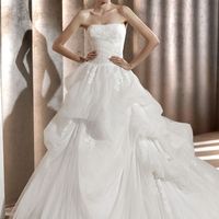 Robe Baul Pronovias