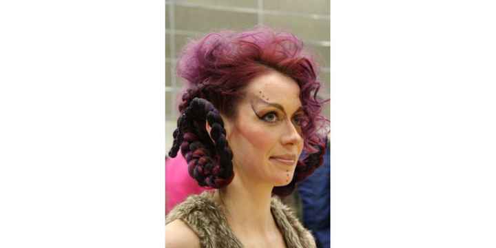 Coiffure plus qu'original !! - 2