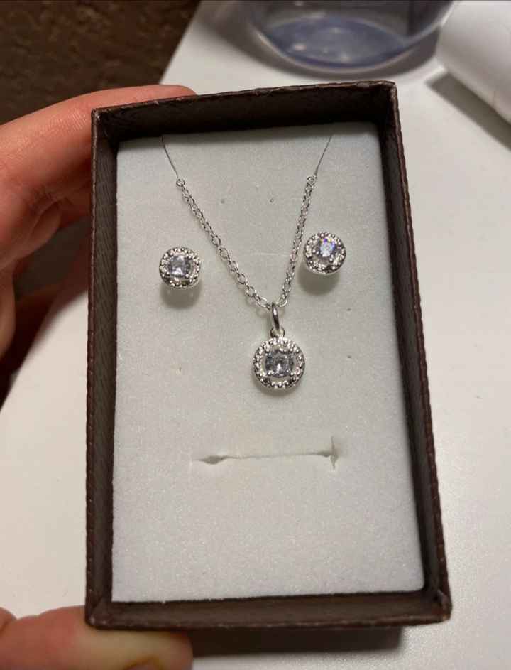 Bijoux pour le jour j - 1