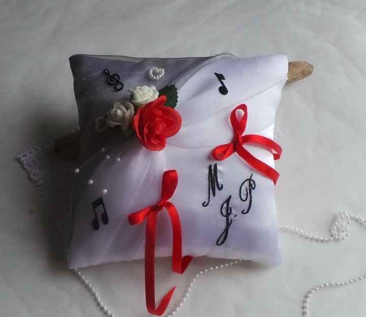Livre d'or et porte alliances pour mariage Rouge, noir, blanc rock and roll, musique - 3