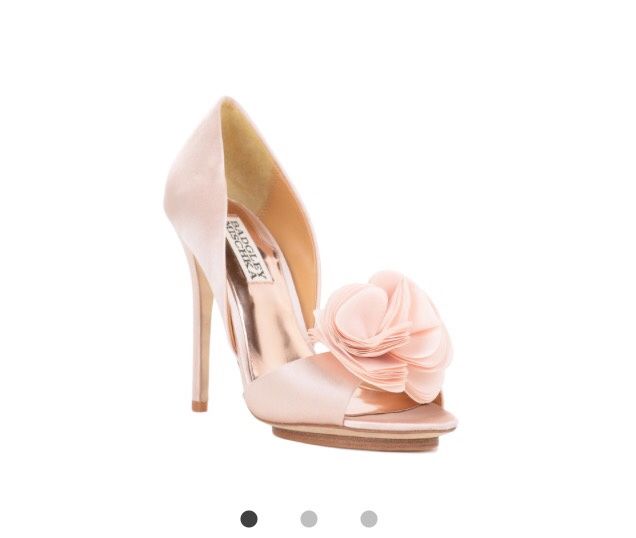 Quelles chaussures avec quelles robes selon vous? - 1