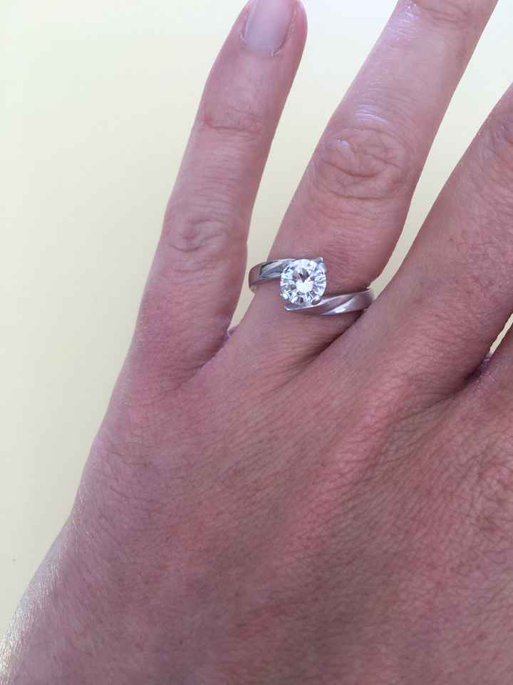 Avec ou Sans...  Bague de fiançailles ! 💍 - 1