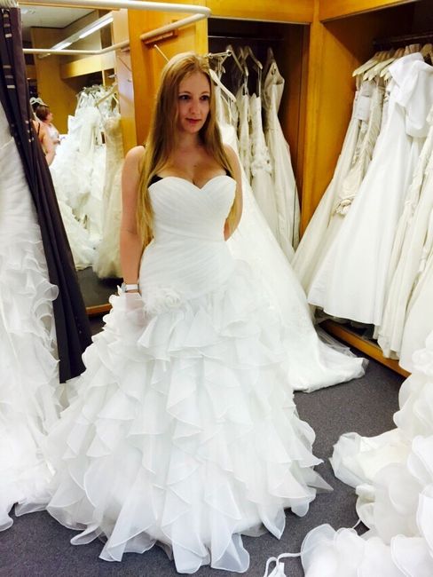 Vous préférez quelle robe? - 2