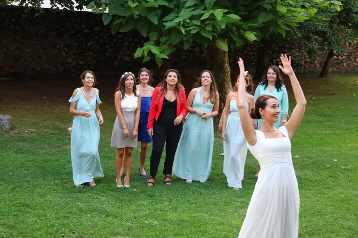 le lancé de bouquet 