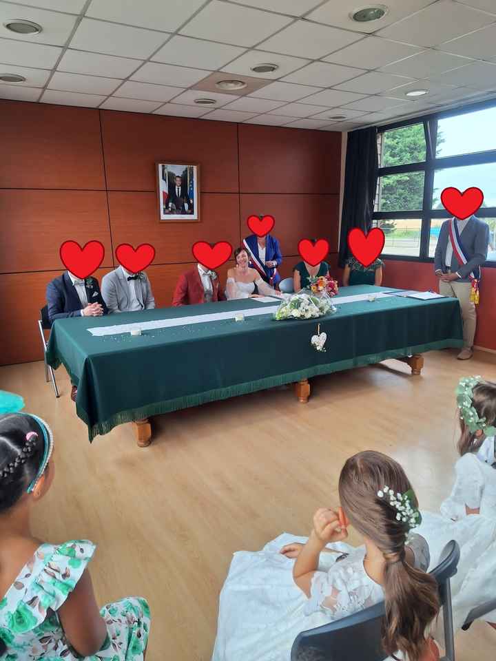 Mariée ce 13 aout 2024 ! La mairie et le trajet vers la grange - 1