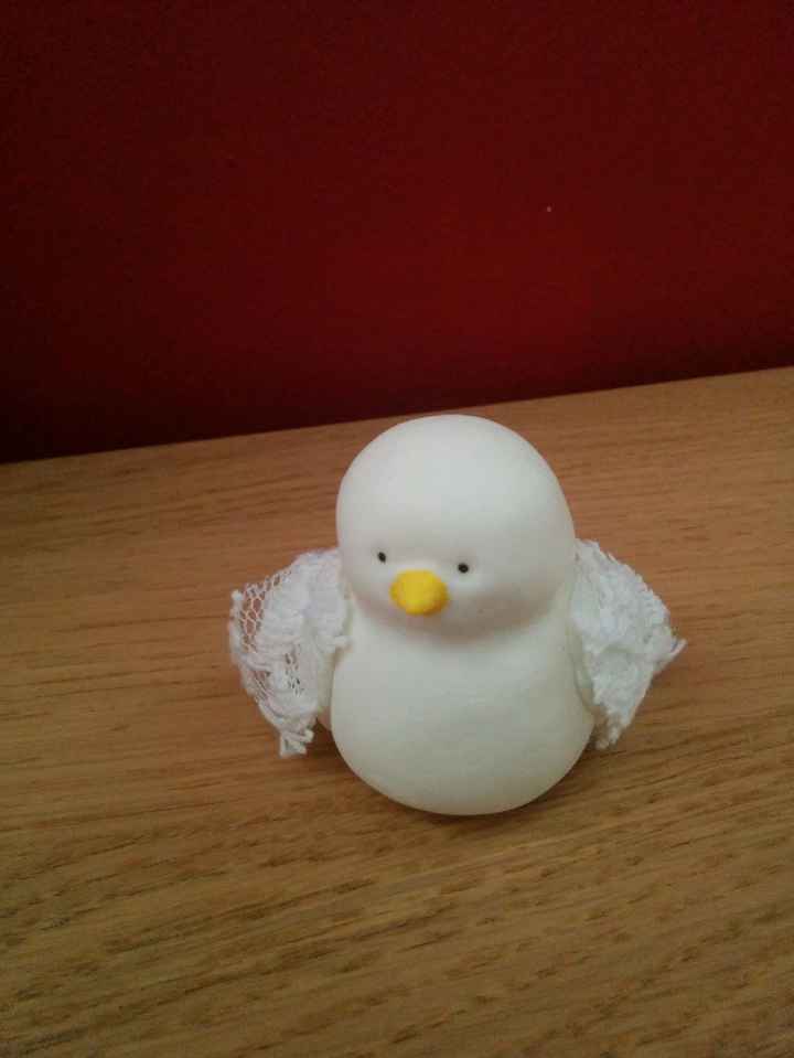 Dentelle sur les ailes