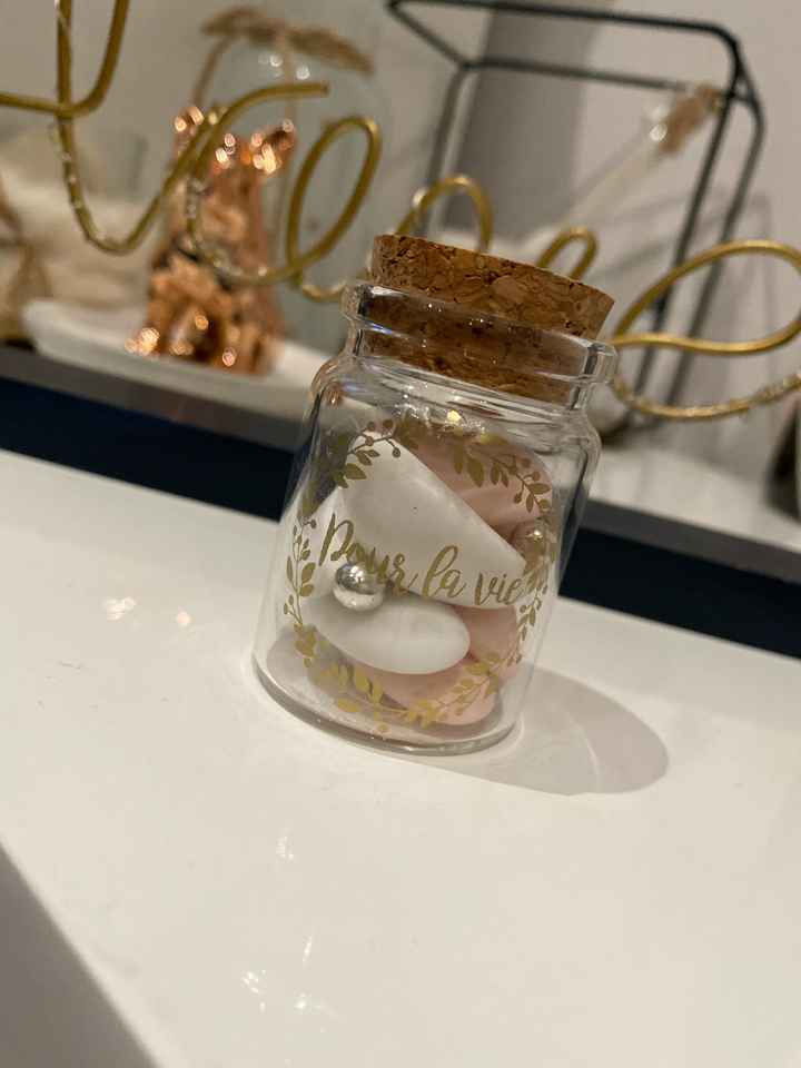 Dragées et contenants - 1