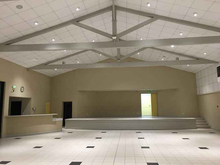 Décorer le plafond de la salle... sans abîmer ! - 2