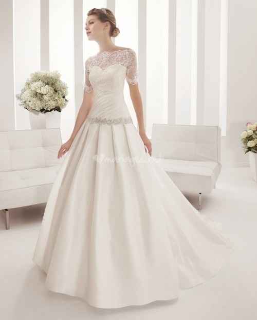 Les robes de mariée du 16 janvier 2015 sont... N°1