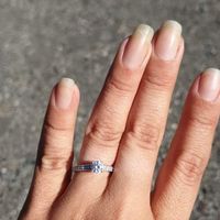 Ta bague de fiançailles sur le Pinterest de Mariages.net ça t'intéresse ? ❤️ - 1