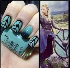 Nails art médiévale !!! - 3