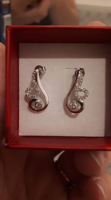 Montrez moi vos boucles d’oreilles ! - 1