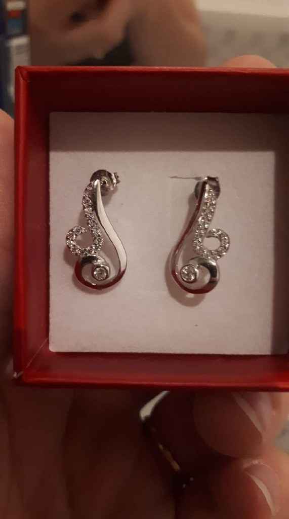 Montrez moi vos boucles d’oreilles ! - 1