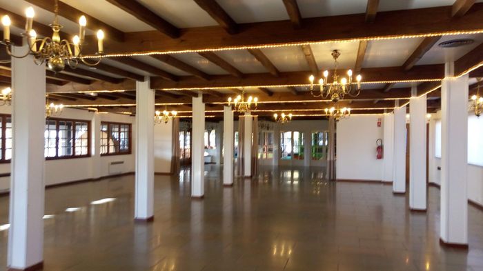 Recherche salle avec traiteur libre - 1