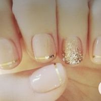 Deux styles pour la manucure - 1