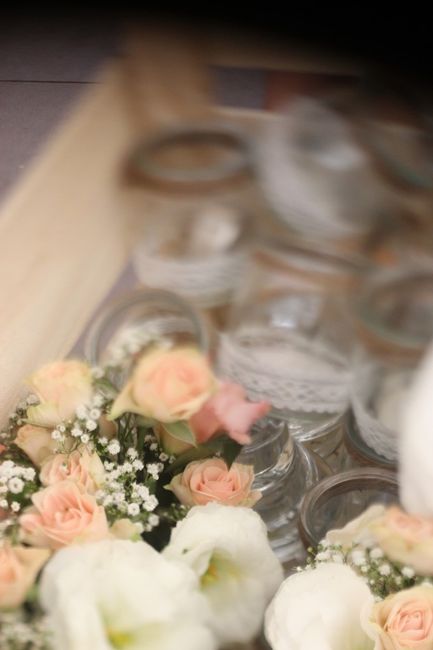 pot dentelle et rose