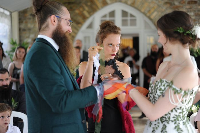 Cérémonie absente jusque-là! 3