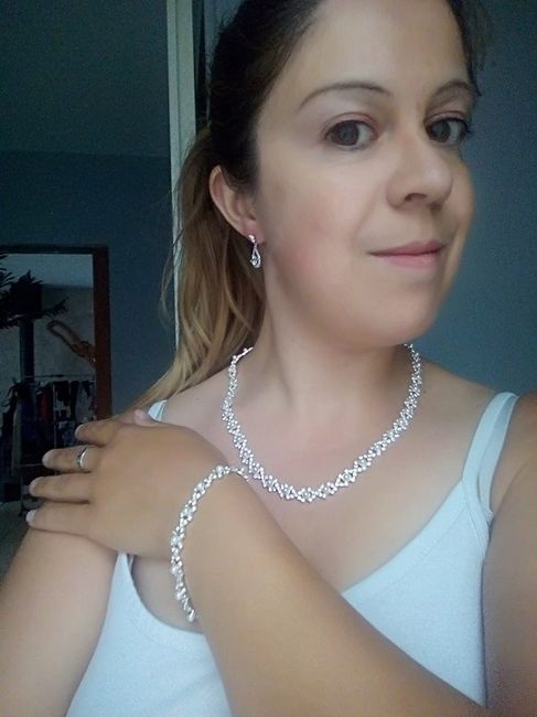 bon celle ci a mis le filtre automatique mais même sans filtre ça brille bien !!!