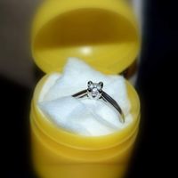 Avez-vous publié une photo de votre bague de fiançailles ? - 1