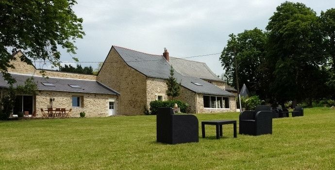 Le grand parc derrière
