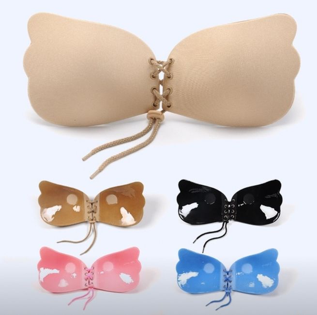 Soutien gorge adhésif 2