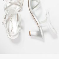 Pas facile les chaussures.. ! - 2