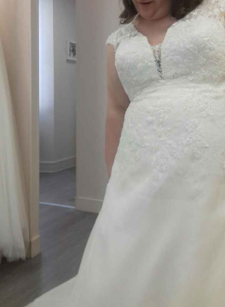 L'essayage pour notre mariage religieux fait - 5