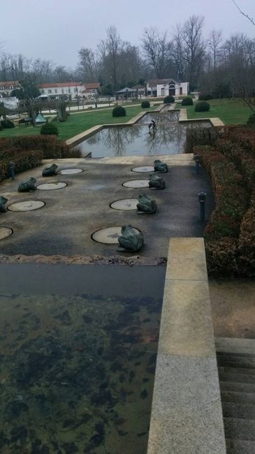 fontaine juste a coté