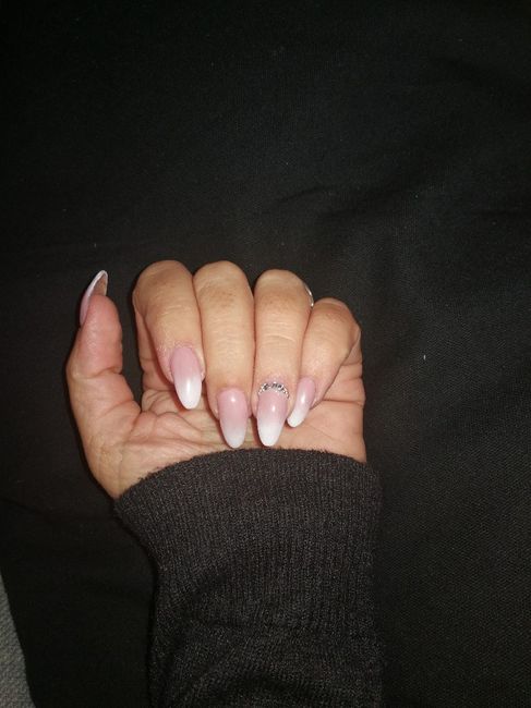  Nouvelle manicure..... Tome 4 - 2