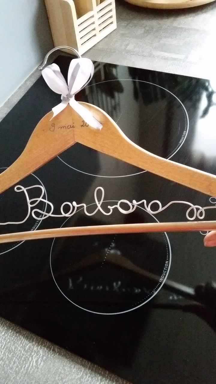 Tutoriel cintres personnalisés pour cadeau témoins - 4