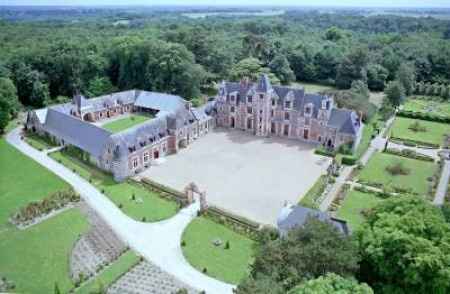 Le chateau de Jallanges 37210