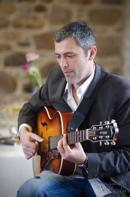 duo de guitares jazz "rencontre de deux types" a cherbourg