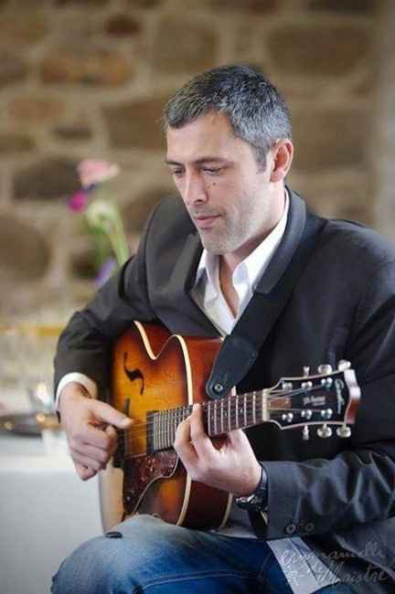 duo de guitares jazz "rencontre de deux types" a cherbourg