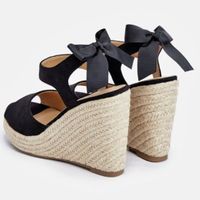 Vos chaussures ! - 2