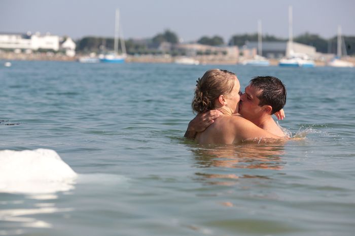 Trash the dress.
