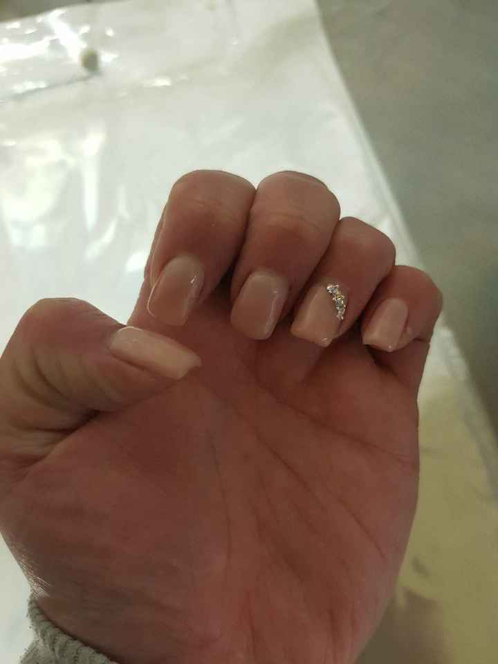 Manucure essai 2 - 1