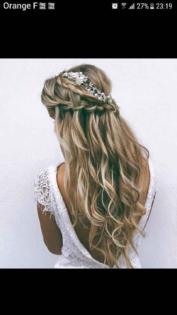 Cheveux : Attachés VS Détachés - 1