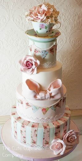 Wedding cake - tasse