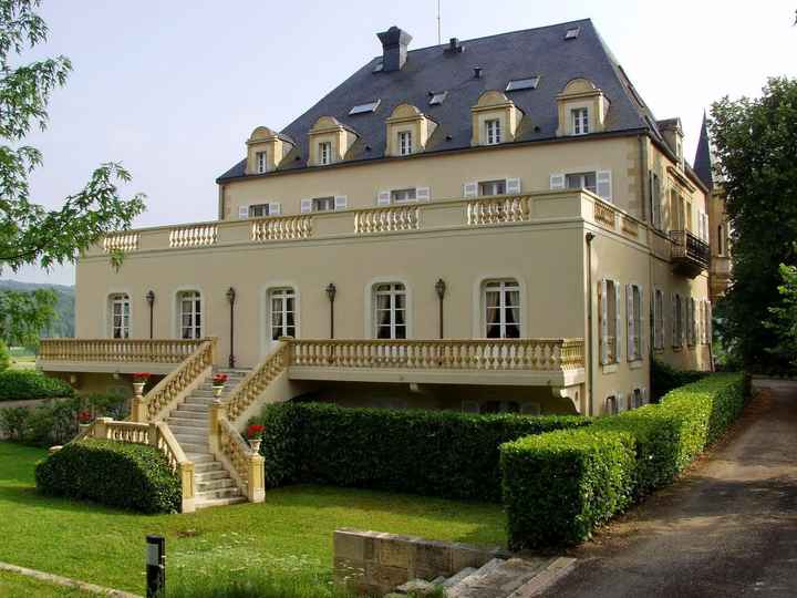 Château de Puy Robert Lascaux Montignac